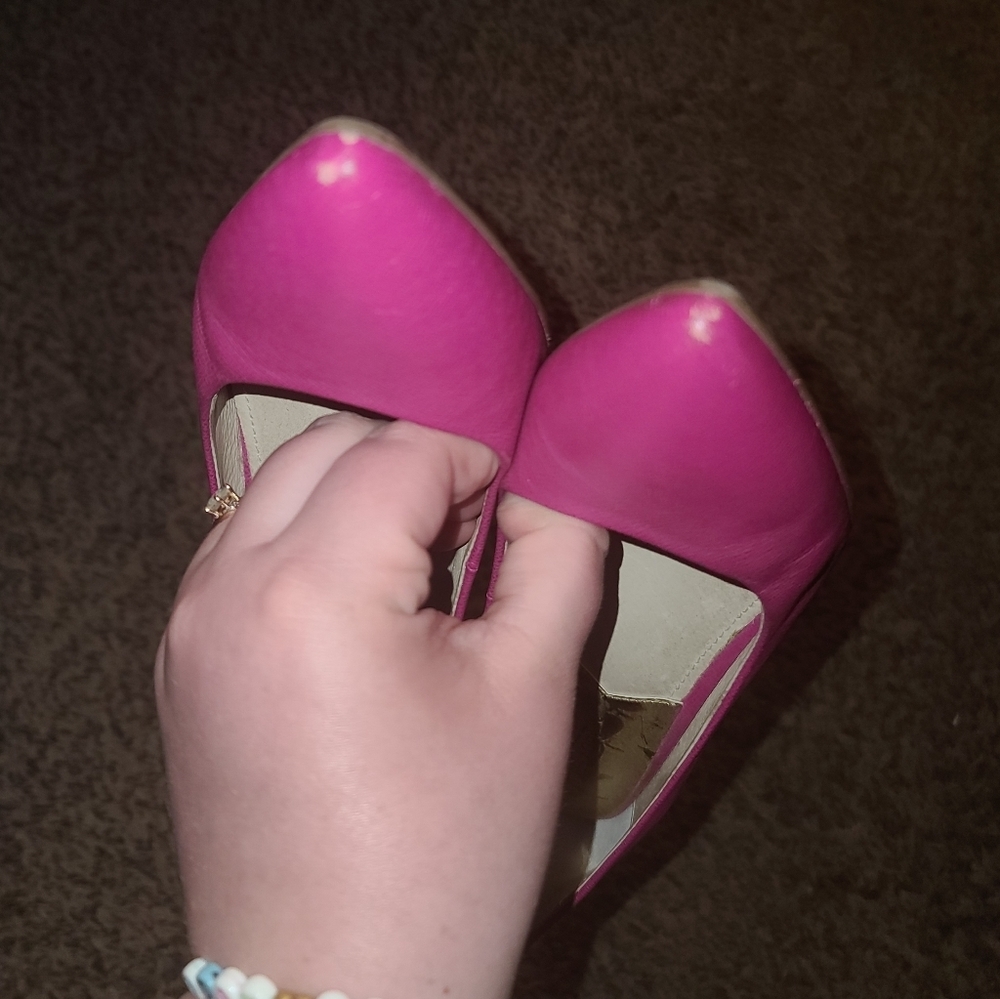 Michael Kors | Fuschia MK-Flex Heels 7.5 - Picture 6 of 6